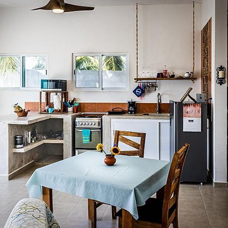 Апартаменты Oceanfront Casita Coral Челем Экстерьер фото